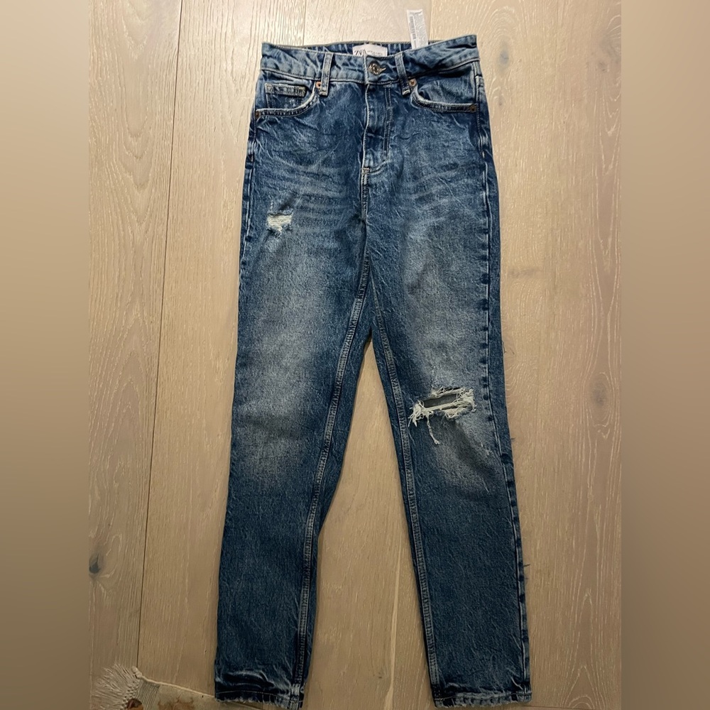 Zara blue jeans
